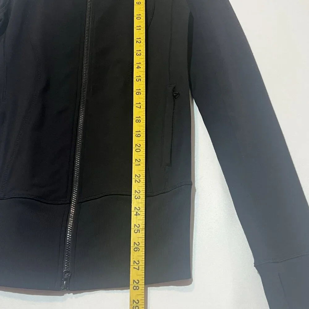 Lululemon Women Slim Fit Full Zip Black Track Jacket Turtle Neck Size 6 Pocket’s - Picture 7 of 11